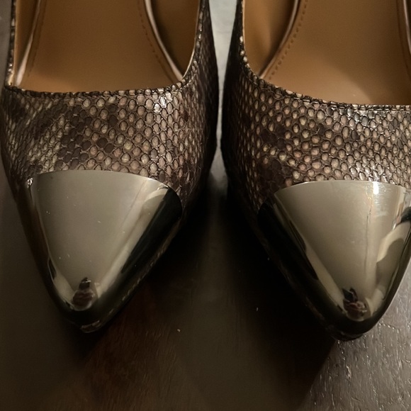 Steve Madden Snakeskin-style high heels - Picture 5 of 7